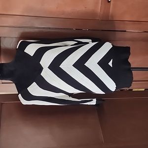 WHBM Lightweight Black and White Sweater Size M